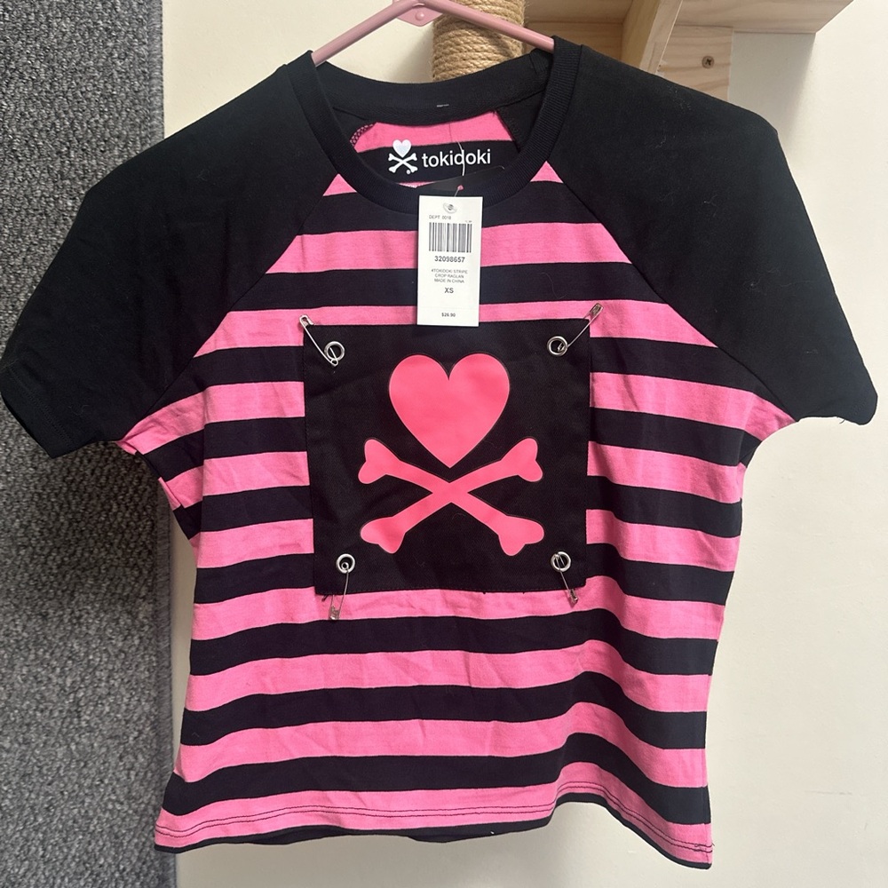 New with tags Tokidoki Pink and Black Short Sleeve Tee with Heart and Crossbones